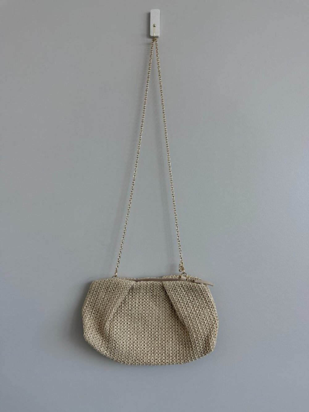 NWOT Capittana Oversized Raffia Clutch Crossbody Bag Beige Gold Chain